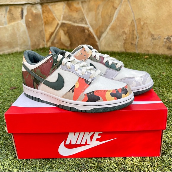 Nike Dunk Low Camo - Picture 3 of 4
